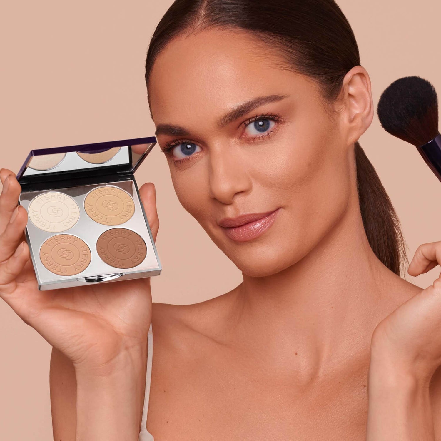 Hyaluronic Hydra Powder Palette N2. Medium to Warm