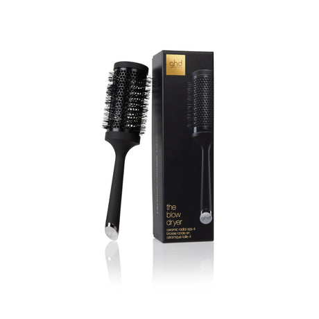 The blow dryer (Ceramic Brush) Round brush