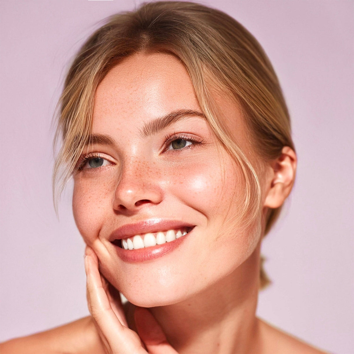 Brightening CC Serum - Ultra Glow Skin Filter