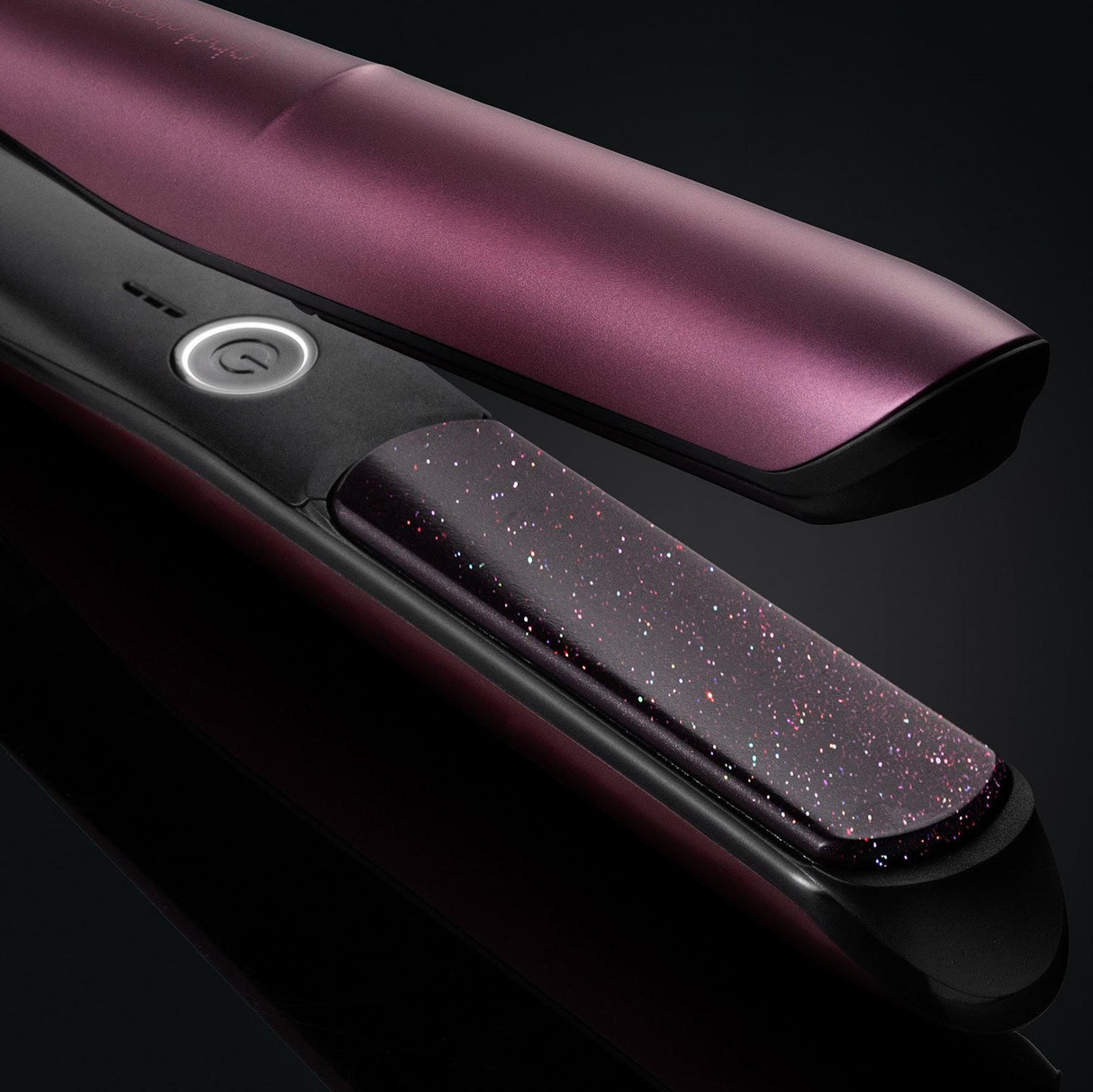 ghd Chronos Limited Edition Gift Set - Hair Straighteners in Cherry Chic